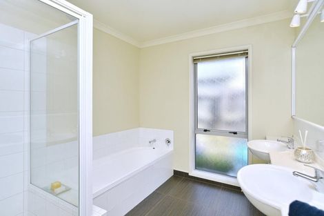 Photo of property in 3 Puhara Avenue, Parklands, Christchurch, 8083