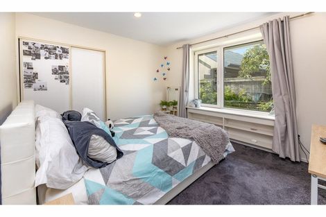 Photo of property in 49 Orlando Crescent, Waimairi Beach, Christchurch, 8083