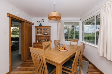 Photo of property in 305 Karere Road, Tiakitahuna, Palmerston North, 4477