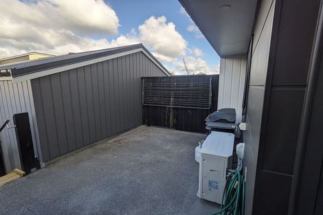 Photo of property in 26/1 Scott Road, Hobsonville, Auckland, 0616