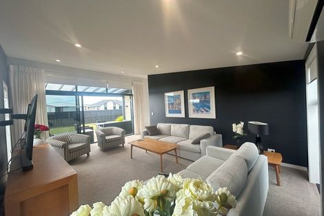 Photo of property in 2 Franks Way, Papamoa Beach, Papamoa, 3118