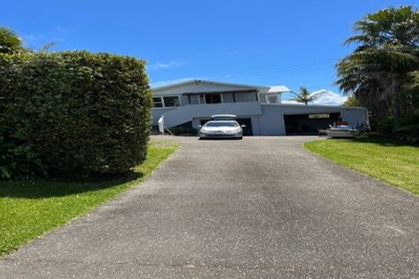 Photo of property in 35 Park Rise, Campbells Bay, Auckland, 0630