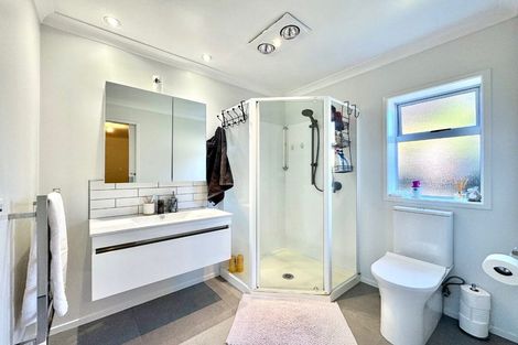 Photo of property in 3/26 Grande Vue Road, Hillpark, Auckland, 2102