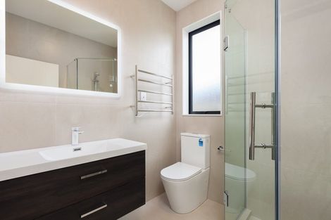 Photo of property in 5 Endurance Rise, Orewa, 0931