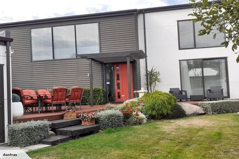 Photo of property in 74 Glenstrae Road, Redcliffs, Christchurch, 8081