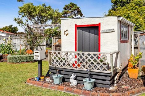 Photo of property in 54 Disraeli Street, Hawera, 4610