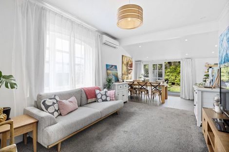 Photo of property in 12 Mays Road, St Albans, Christchurch, 8052