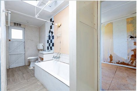 Photo of property in 49 Budd Road, Upper Plain, Masterton, 5888