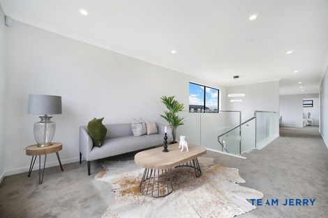 Photo of property in 17 Kaitiaki Drive, Clarks Beach, 2122