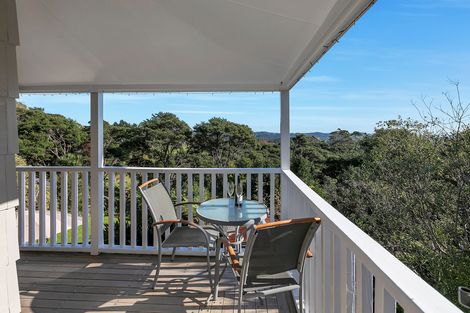 Photo of property in 1143 Scenic Drive North, Swanson, Auckland, 0816