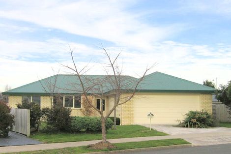 Photo of property in 13 Rochester Place, Nawton, Hamilton, 3200