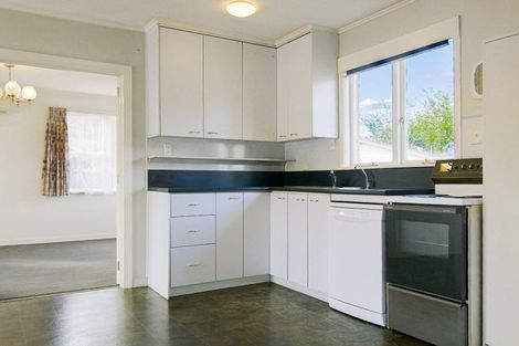 Photo of property in 11 Pegasus Drive, Sunnybrook, Rotorua, 3015