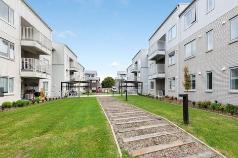 Photo of property in 206/28b Eileen Newey Place, Henderson, Auckland, 0612