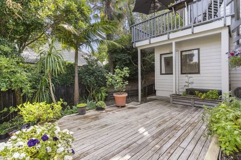 Photo of property in 2/31 Clifton Road, Herne Bay, Auckland, 1011