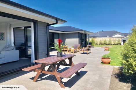 Photo of property in 20 Ballinger Place, Kaiapoi, 7630