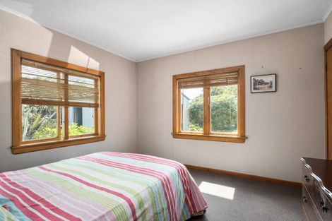 Photo of property in 28 Leon Street, Riverdale, Gisborne, 4010