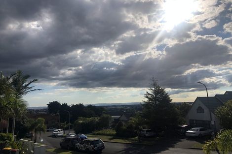 Photo of property in 1/14 Silkwood Grove, Totara Heights, Auckland, 2105