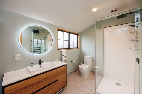 Photo of property in 12a Montgomery Terrace, Hokowhitu, Palmerston North, 4410