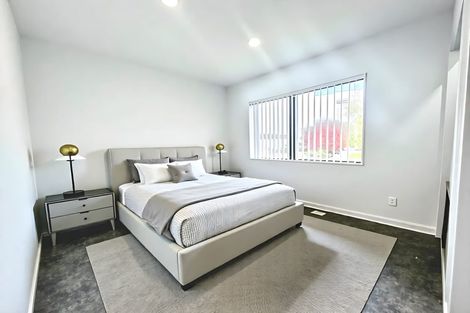 Photo of property in 2a Marinich Drive, Ranui, Auckland, 0612