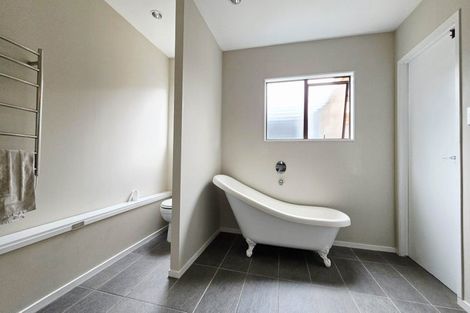 Photo of property in 25a Bay Street, Red Beach, 0932