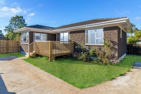 Photo of property in 139 Henderson Valley Road, Henderson, Auckland, 0612
