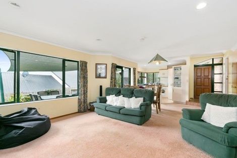 Photo of property in 16 Montana Drive, Pyes Pa, Tauranga, 3112