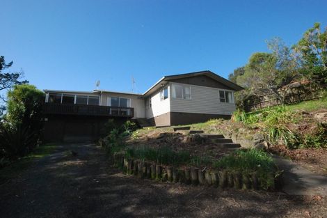 Photo of property in 58 Sunnyside Road, Sunnyvale, Auckland, 0612