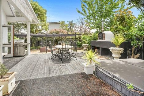 Photo of property in 574 River Road, Fairfield, Hamilton, 3214