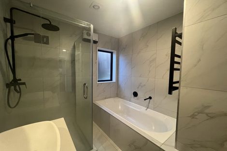 Photo of property in 26 Kiteroa Terrace, Rothesay Bay, Auckland, 0630