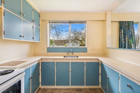 Photo of property in 1 Monterey Place, Totara Park, Upper Hutt, 5018