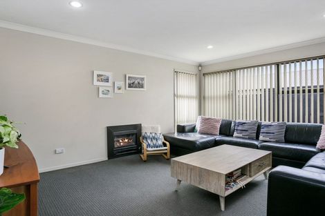 Photo of property in 15 Jasmine Place, Cambridge, 3434