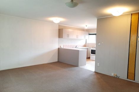 Photo of property in 466 Swanson Road, Ranui, Auckland, 0612