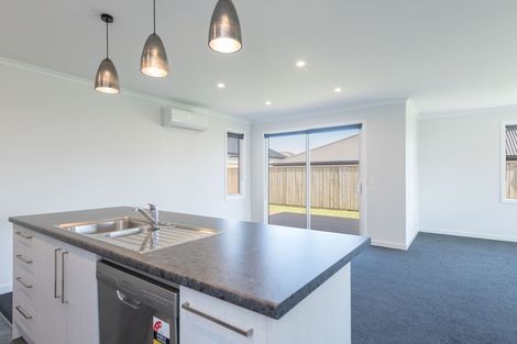 Photo of property in 16 Tarn Close, Richmond, 7020