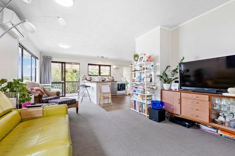 Photo of property in 1612a Great North Road, Waterview, Auckland, 1026