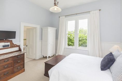 Photo of property in 172 Blighs Road, Strowan, Christchurch, 8052