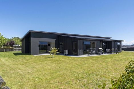 Photo of property in 6 Akatea Lane, Richmond Heights, Taupo, 3330
