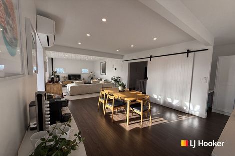 Photo of property in 104 Forbury Road, Saint Clair, Dunedin, 9012