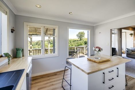 Photo of property in 9 Lawrence Road, Hospital Hill, Napier, 4110