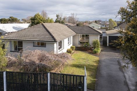 Photo of property in 14 Tralee Place, Bishopdale, Christchurch, 8053