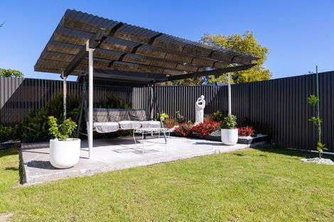 Photo of property in 22 White Street, Taradale, Napier, 4112