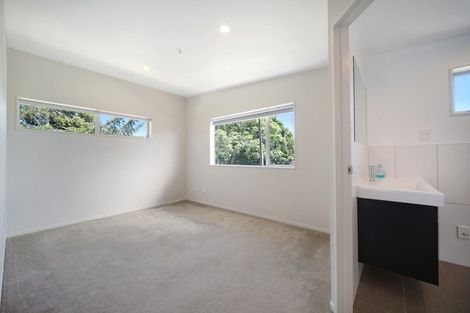 Photo of property in 22/45a Swanson Road, Henderson, Auckland, 0610