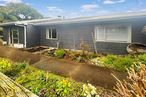 Photo of property in 10 Hau Whiti Place, Kimbolton, 4774