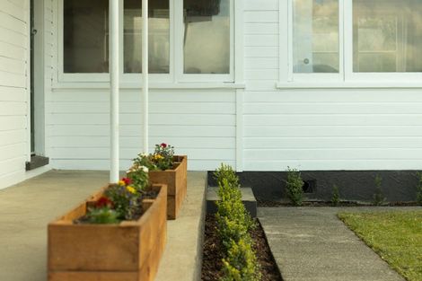 Photo of property in 28 Ngarua Road, Waitoa, 3310