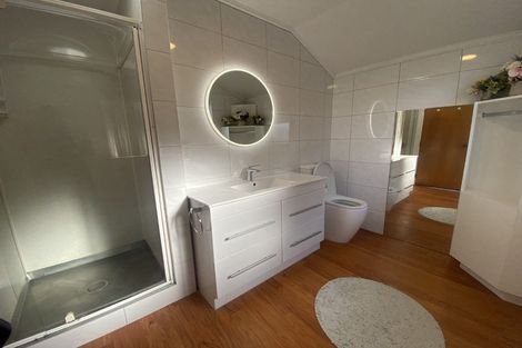 Photo of property in 17-19 Tirohanga Road, Tirohanga, Lower Hutt, 5010