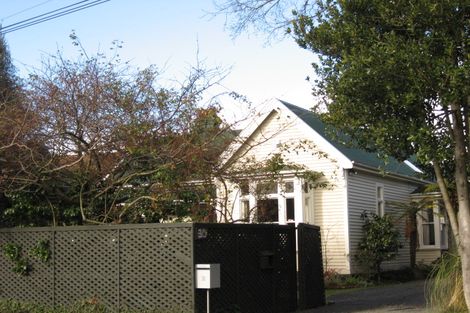 Photo of property in 30 Holly Road, St Albans, Christchurch, 8014