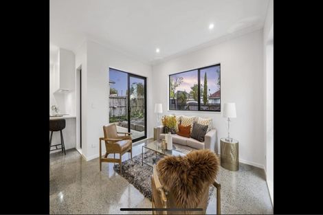 Photo of property in 118b Kervil Avenue, Te Atatu Peninsula, Auckland, 0610