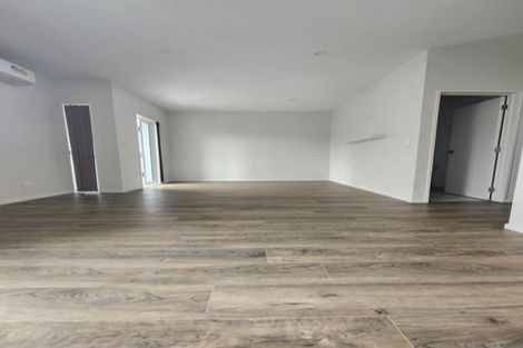 Photo of property in 9 Riroriro Close, Papakura, 2110