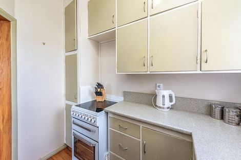 Photo of property in 34 Burton Avenue, Whanganui East, Whanganui, 4500