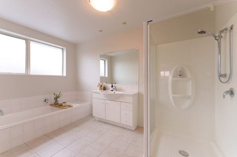 Photo of property in 9 Saint Clair Close, Harewood, Christchurch, 8051