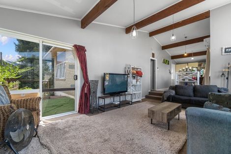 Photo of property in 5 Joanna Place, Deanwell, Hamilton, 3206